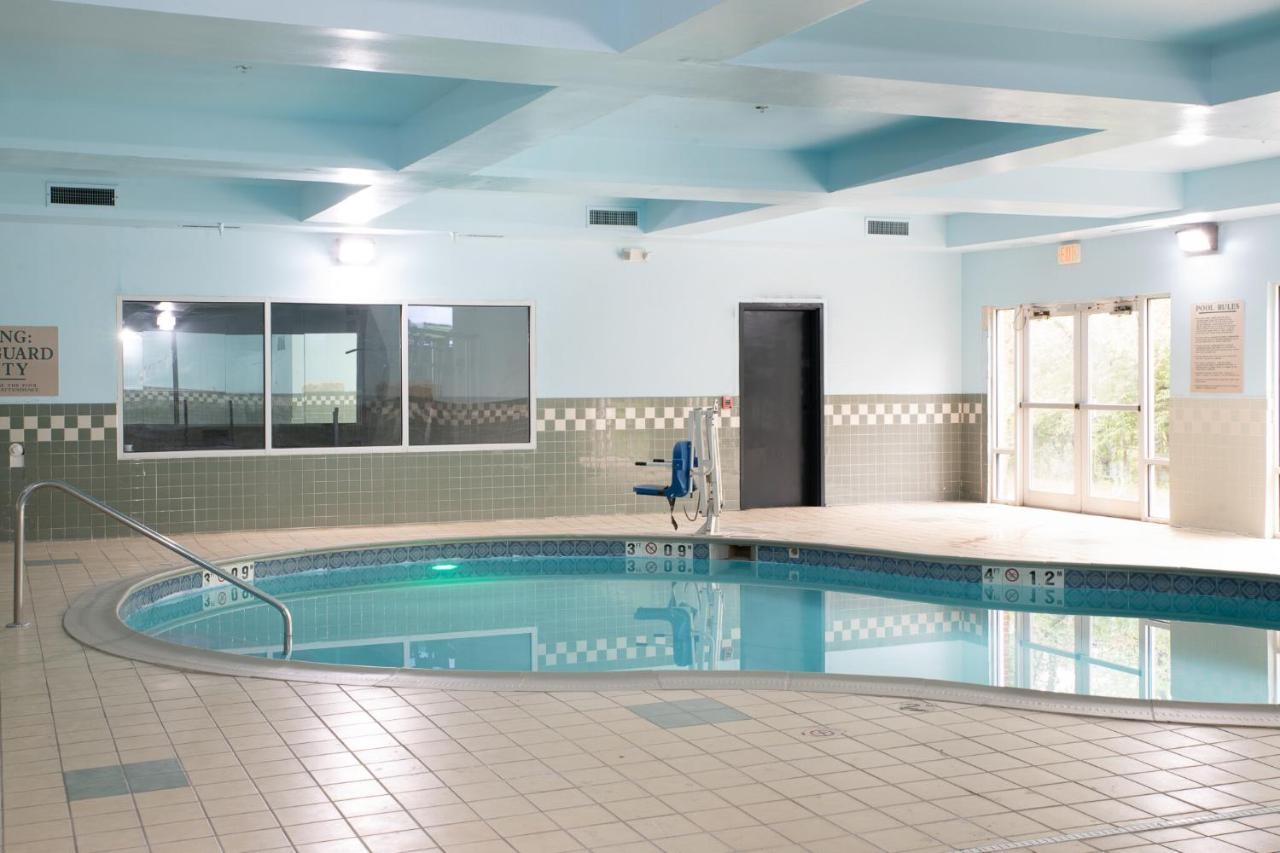 Bliss Point Inn & Suites نيو بوففالو المظهر الخارجي الصورة