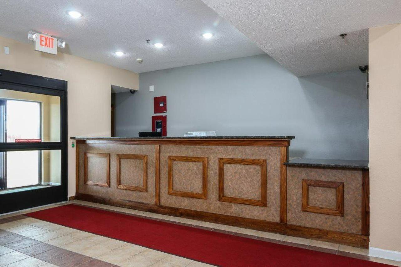 Bliss Point Inn & Suites نيو بوففالو المظهر الخارجي الصورة